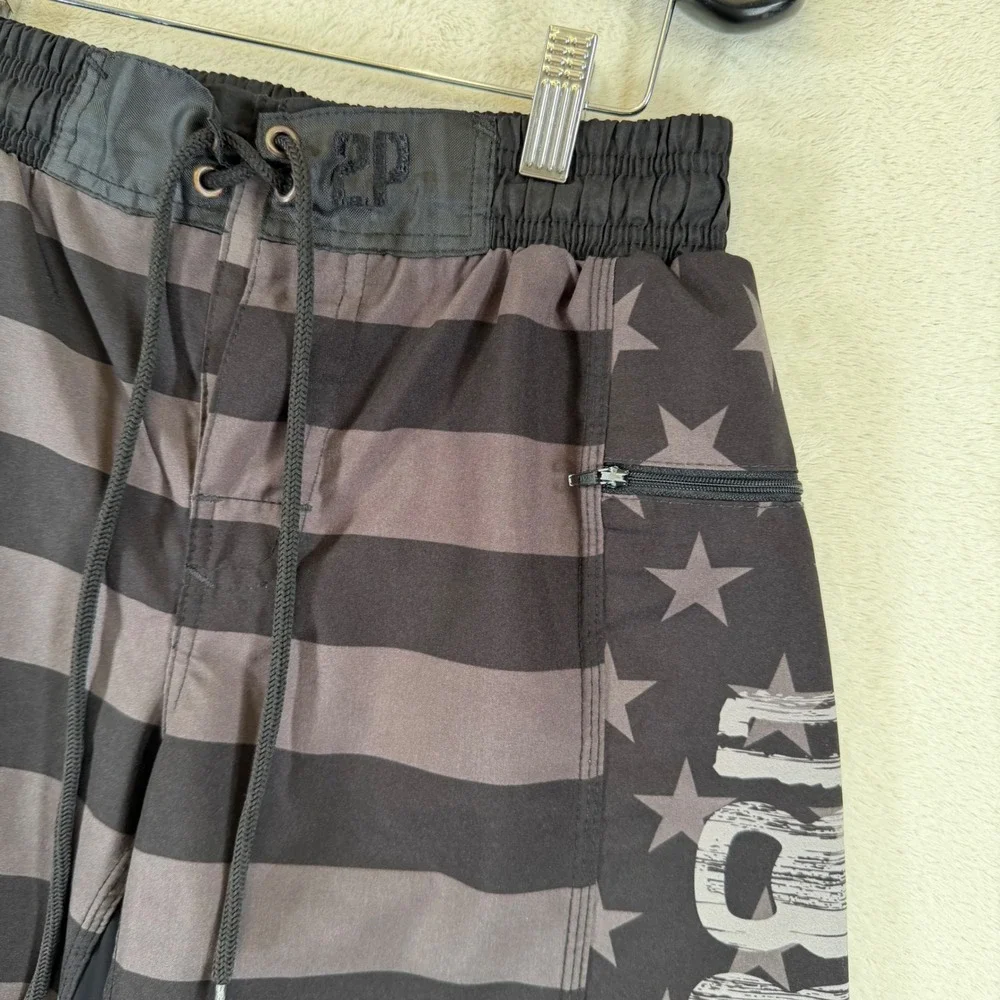 2POOD V4.0 American Flag Board Shorts Men's Medium Stretch Gym Crossfit USA